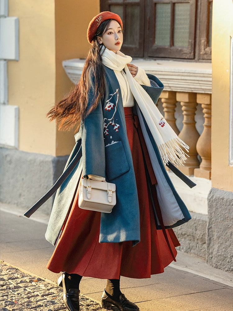 Dream Frost Blue and Red Winter Set