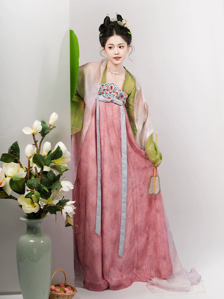 Strawberry Qixiong Ruqun | 齐胸襦裙 Set
