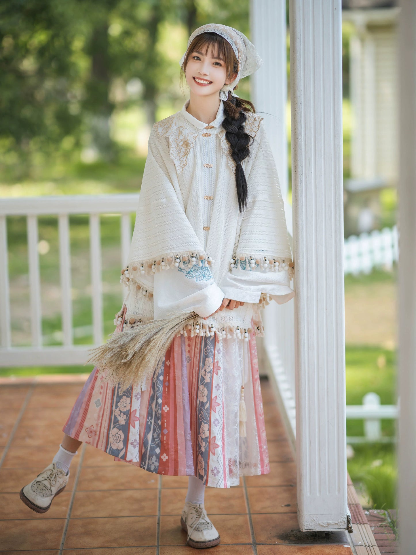 Modern Ming Dynasty Cloud Collar Top and Skirt Set