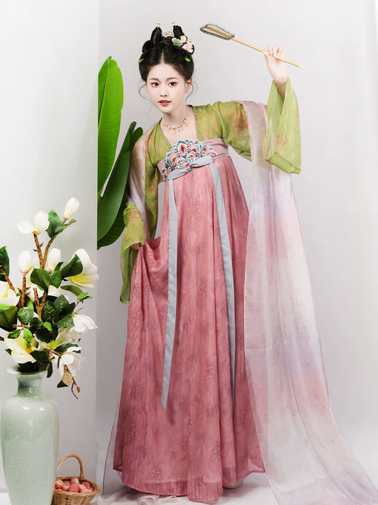 Strawberry Qixiong Ruqun | 齐胸襦裙 Set