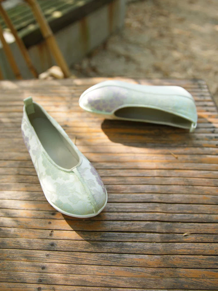Imperial Blossom Ming Dynasty Platform Shoes