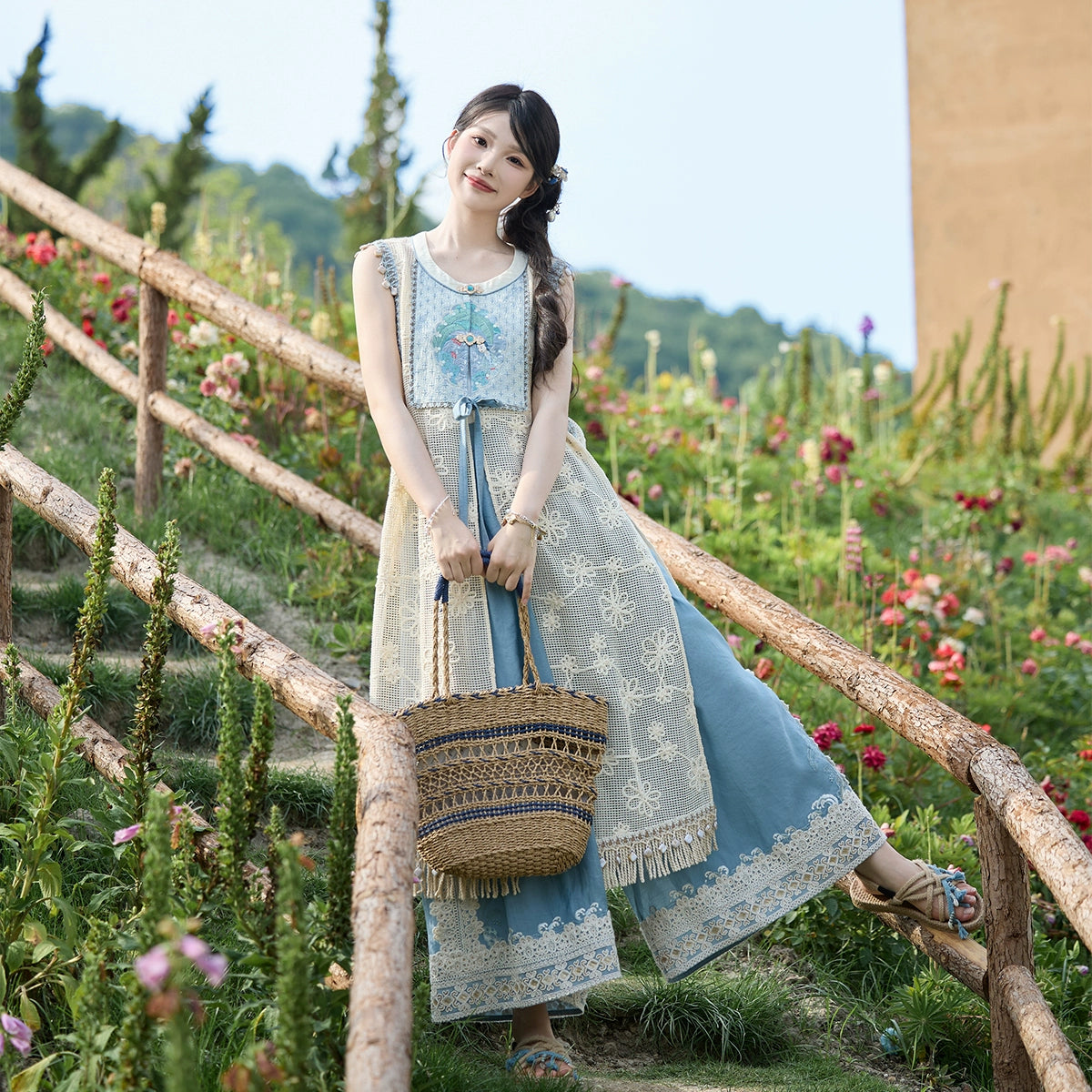 Dream Catcher Embroidered Bijia | 比甲 and Pants Set