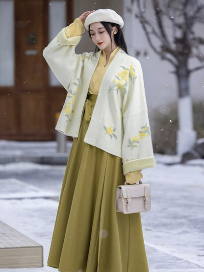 Yellow Osmanthus Winter Set