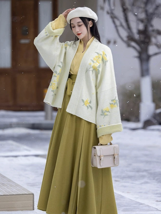 Yellow Osmanthus Winter Set