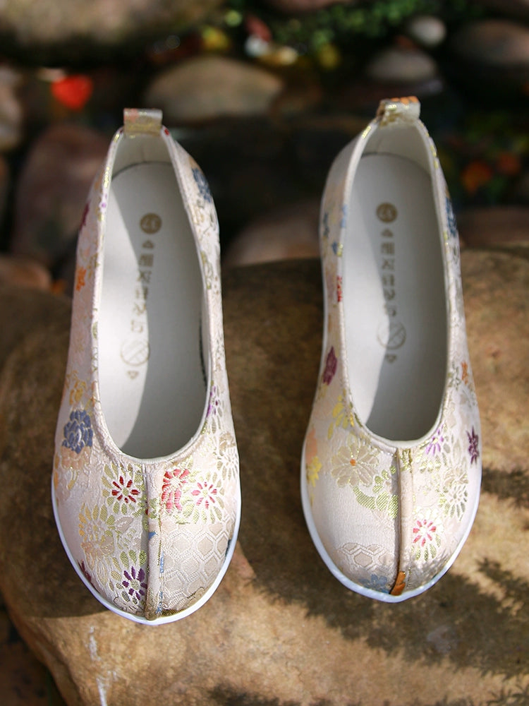 Imperial Grace Ming Dynasty Platform Shoes