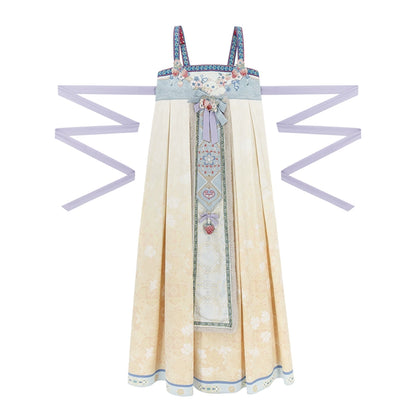 Winter Strawberry Modernized Qixiong Ruqun | 齐胸襦裙 Dress Set