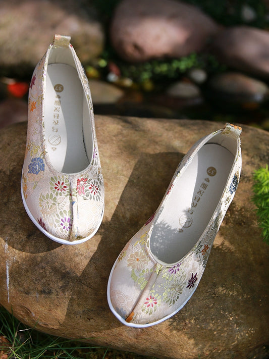 Imperial Grace Ming Dynasty Platform Shoes