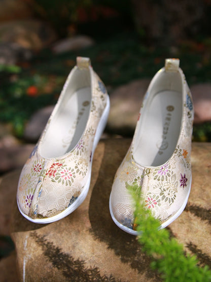 Imperial Grace Ming Dynasty Platform Shoes