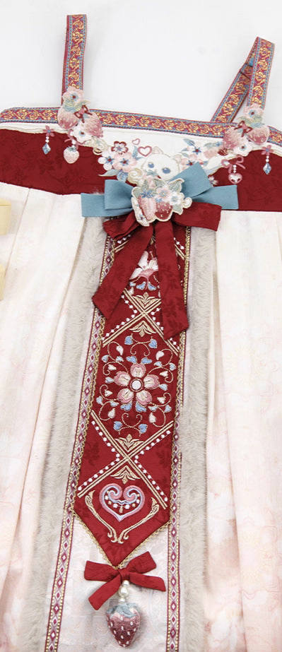 Winter Strawberry Modernized Qixiong Ruqun | 齐胸襦裙 Dress Set